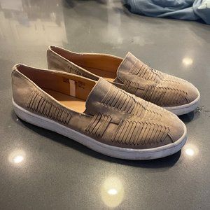 Mossimo Slip On Shoe Size 11